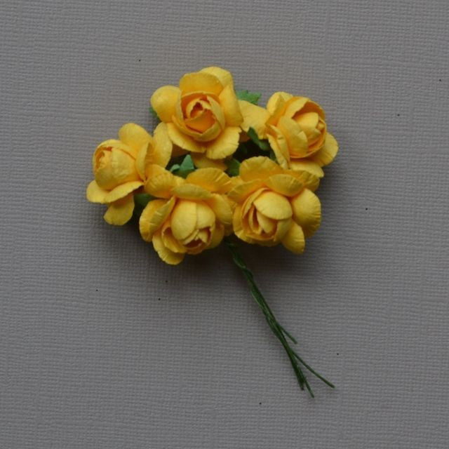 Fleurs jaunes 2 cm