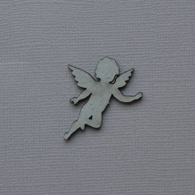 Petit ange en carton