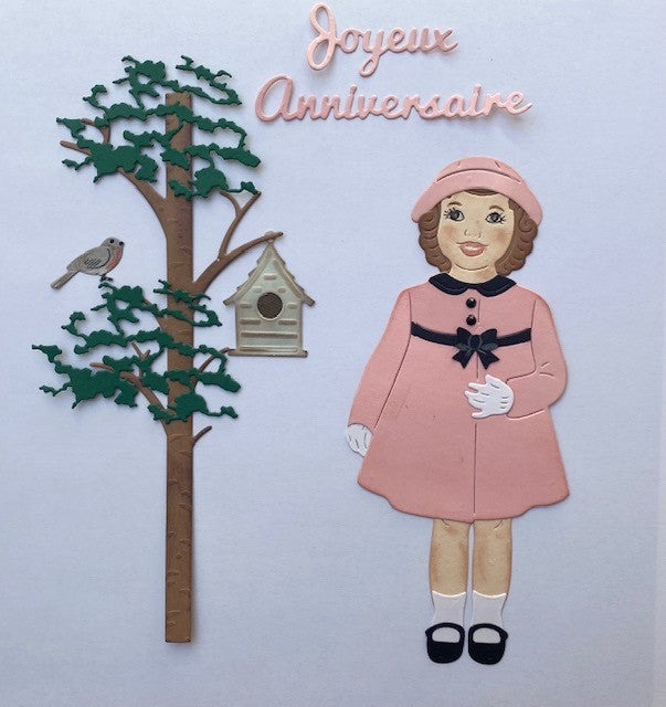 Petite fille (rose) au petit oiseau