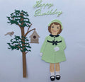 Petite fille (verte) avec oiseau
