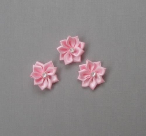 3 fleurs en tissus