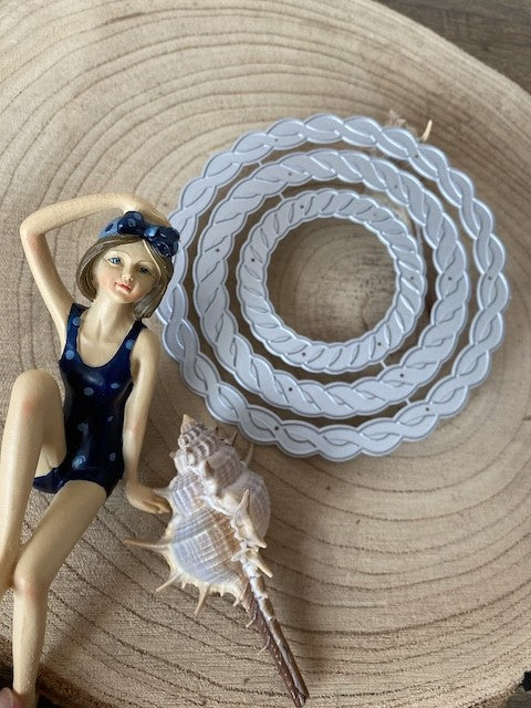 Dies Cercles torsadés