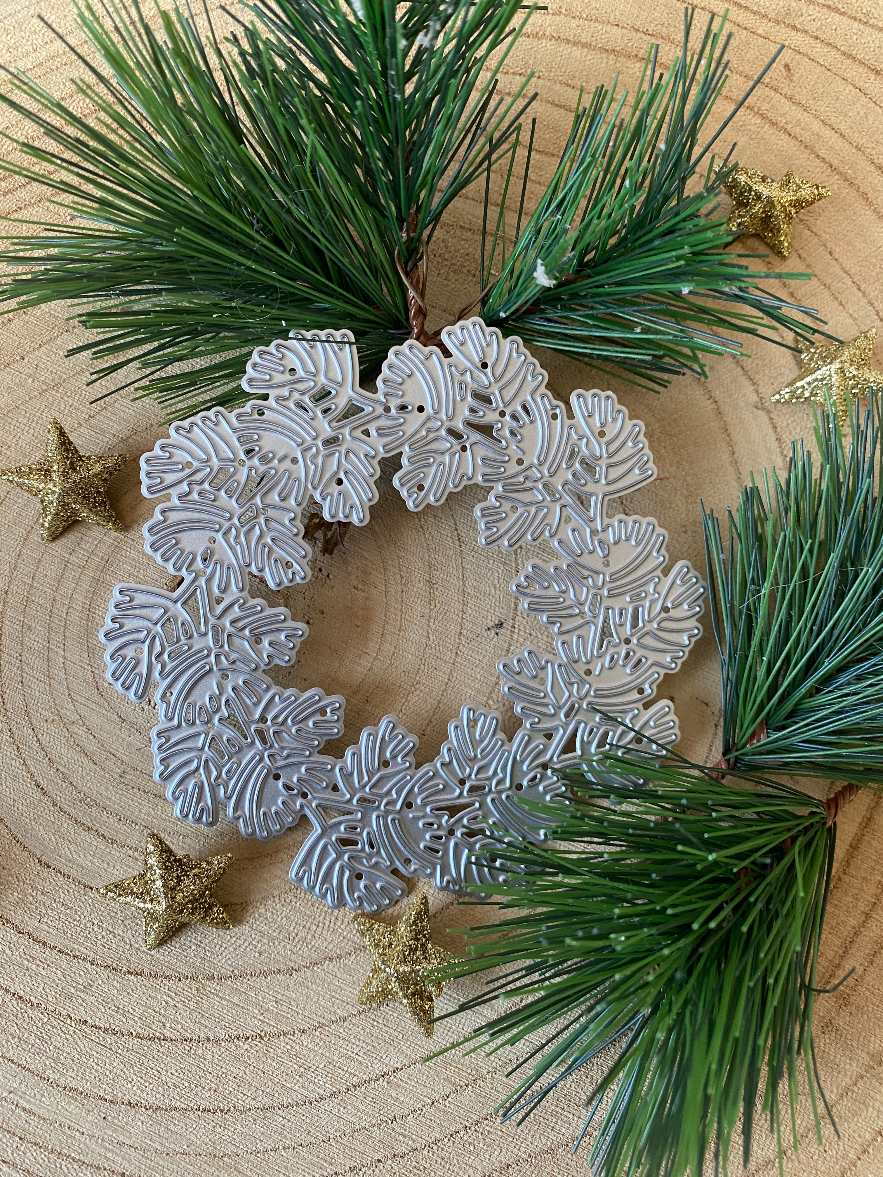 Dies Couronne branches